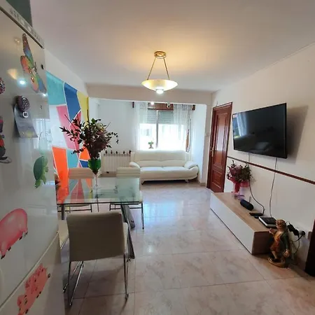 Amigos Y Familias Apartamento *